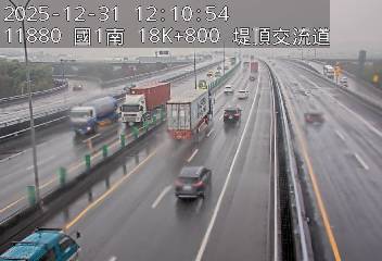 國1高架(堤頂交流道到下塔悠交流道)