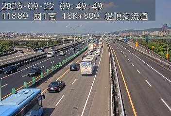 國1高架(堤頂交流道到下塔悠交流道)