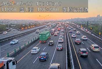 國1高架(堤頂交流道到下塔悠交流道)
