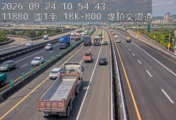國1高架(堤頂交流道到下塔悠交流道)