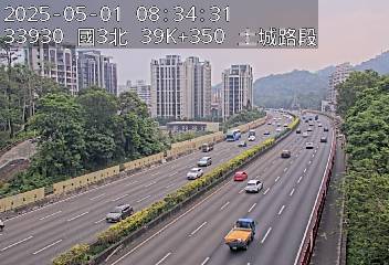 國道3號 39K+350 (土城交流道-中和交流道)(N) CCTV-N3-N-39.350-M 236台灣新北市土城區金城路二段46巷3-6號 即時監視器 路況監視器 即時路況影像